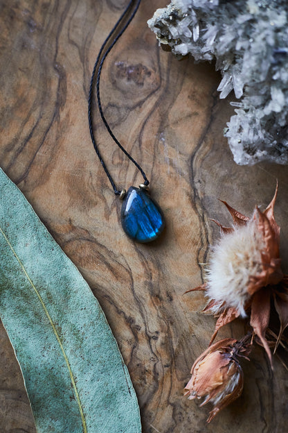 Storyverkauf Blauer Labradorit